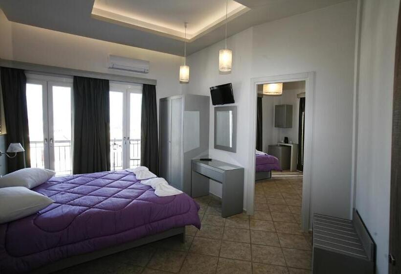 2 Bedrooms Suite Sea View, Ethrion