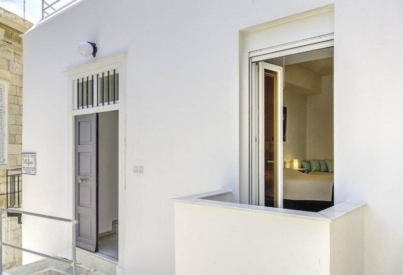 2 Bedrooms Suite Sea View, Ethrion