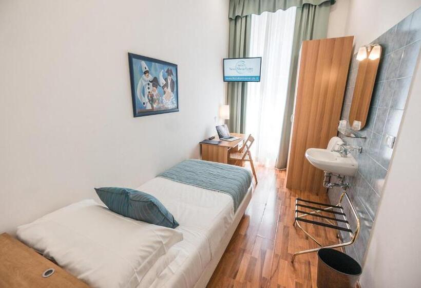 اتاق استاندارد یک نفره, Nuovo Albergo Centro