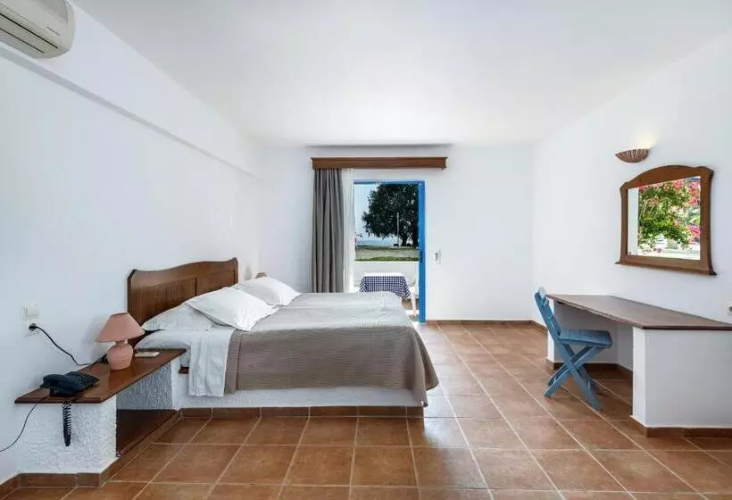 Triple Room Sea View, Olympia Mare