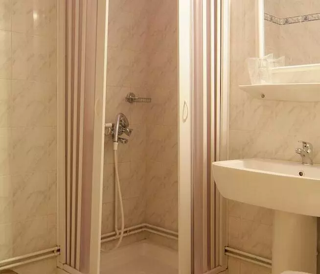 Chambre Standard Vue Mer, Varonos