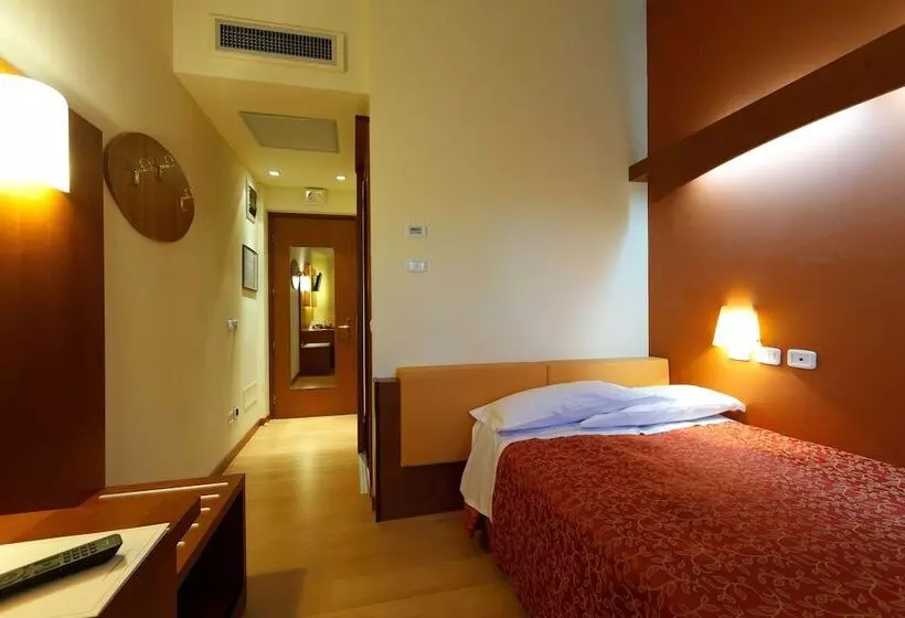 اتاق اکونومی, Villa Delle Rose   Malpensa