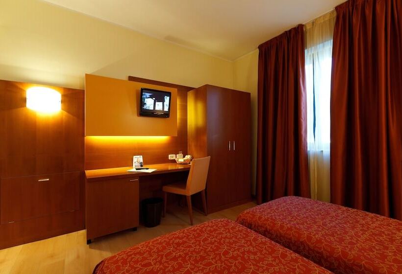 Номер Стандарт, Villa Delle Rose   Malpensa