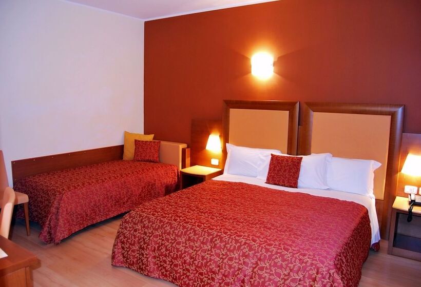 Номер Стандарт Трехместный, Villa Delle Rose   Malpensa