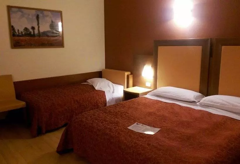 اتاق استاندارد سه نفره, Villa Delle Rose   Malpensa