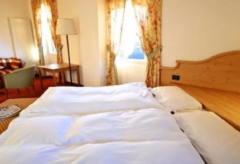 Standard Kolmen Hengen Huone, Wellness E Resort Stella Delle Alpi