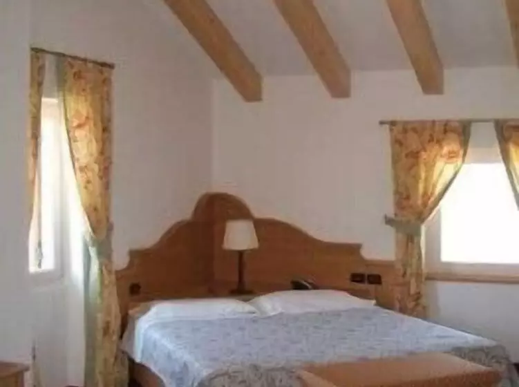 Standard Kolmen Hengen Huone, Wellness E Resort Stella Delle Alpi