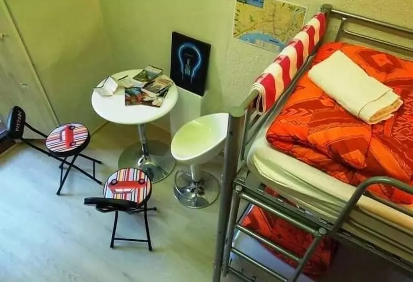 Camera Tripla Standard, Open House #hostel