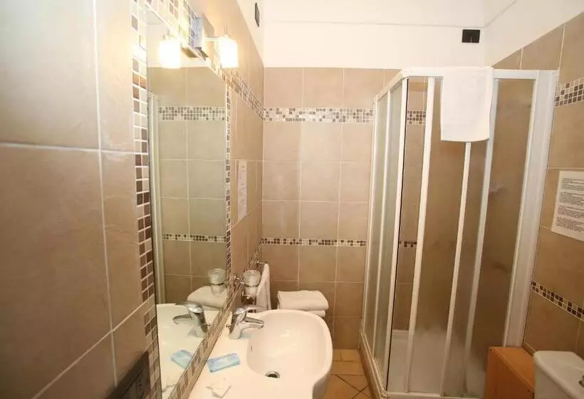 Standard-huone, Sakura Inn Sanremo