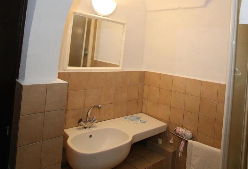 标准间, Sakura Inn Sanremo