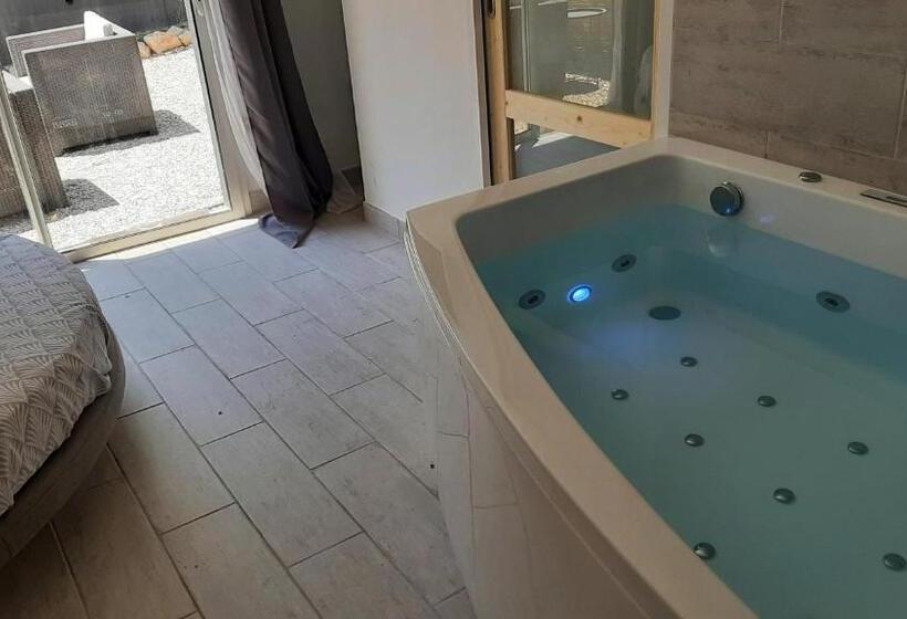 Номер Deluxe, Allegria Nimes Chambre Deluxe Spa