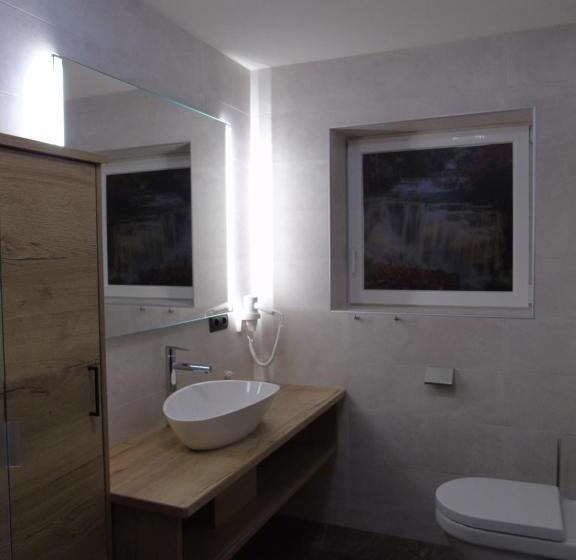 غرفة قياسية مطلة على الجبل, Pension Sonnleitner