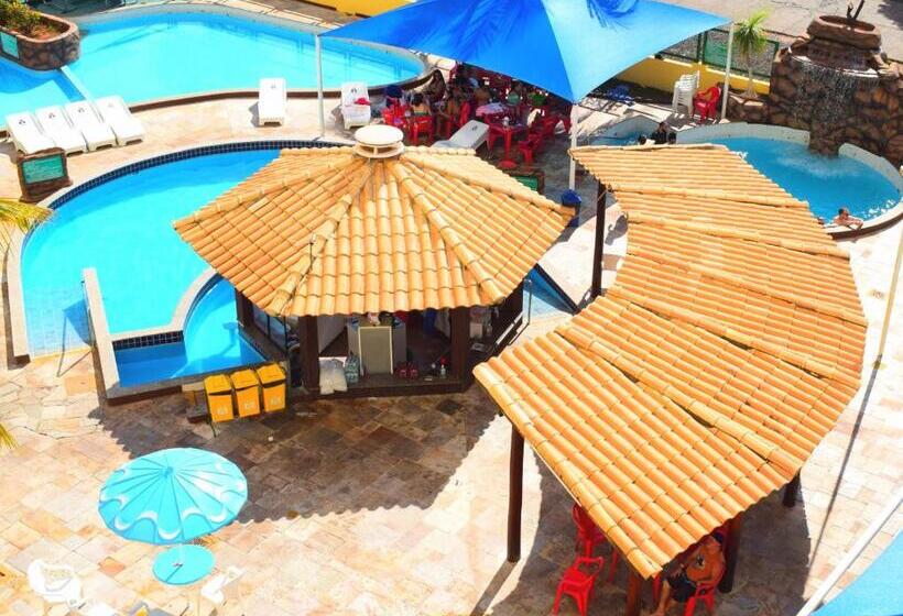 سوییت خانوادگی, Flat Com Parque Aquático