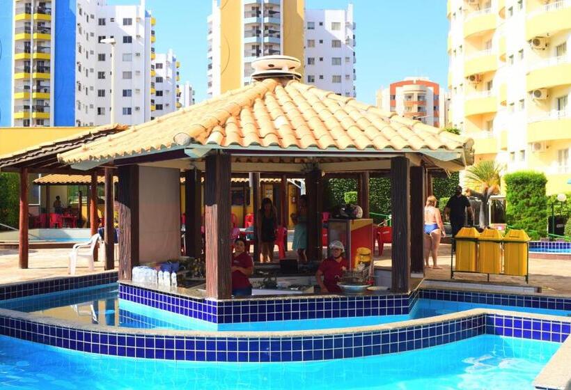 سوییت خانوادگی, Flat Com Parque Aquático