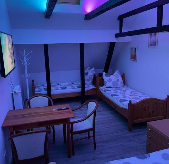 经典四人房间, Cityglücknms Direkt Am Bahnhof Und Einkaufszentrum