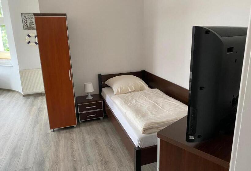 コンフォートトリプルルーム, Villa Am Meer   Stralsund