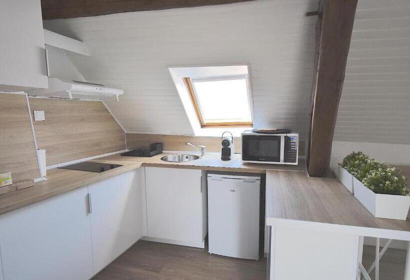 침실 1개 아파트, Welcome Home