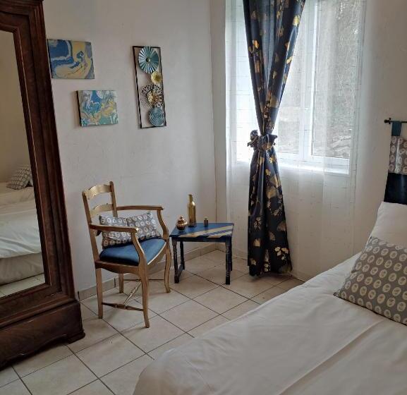 标准房带园景, Bleu Bonheur