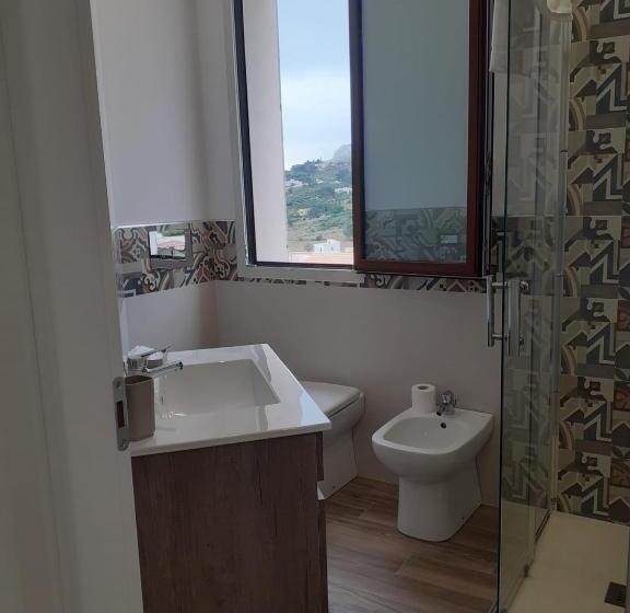 غرفة قياسية مطلّة علي البحر, Camere Stella Del Sud Makari