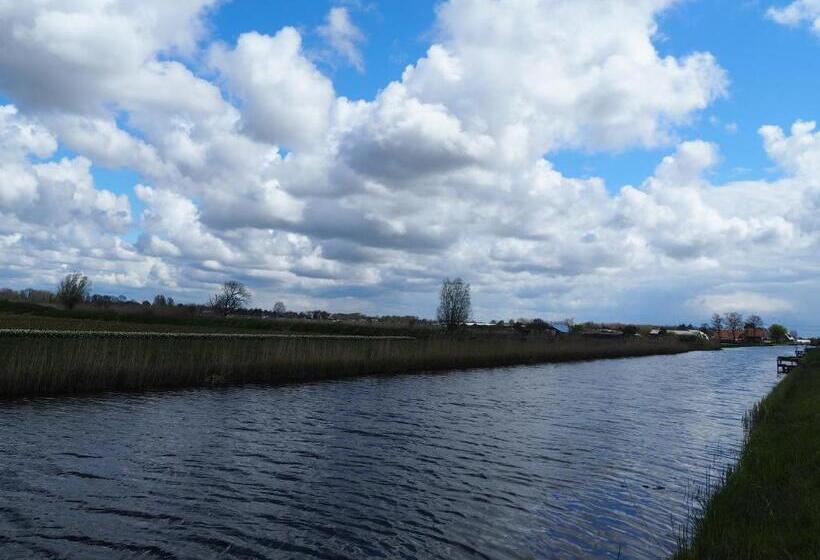 Quarto Quádruplo Estandar, Polderlodge