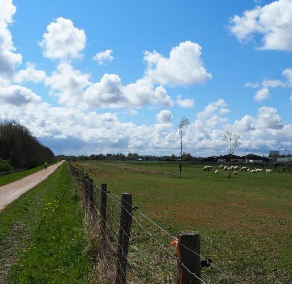 Quarto Familiar, Polderlodge