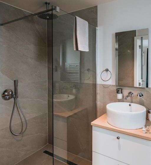 اتاق لوکس سه تخته, Vida Verde