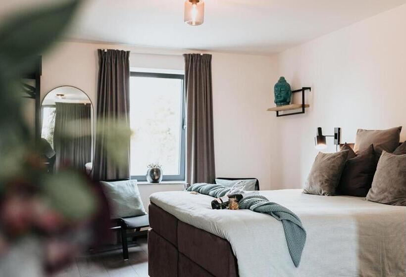 اتاق لوکس, Vida Verde