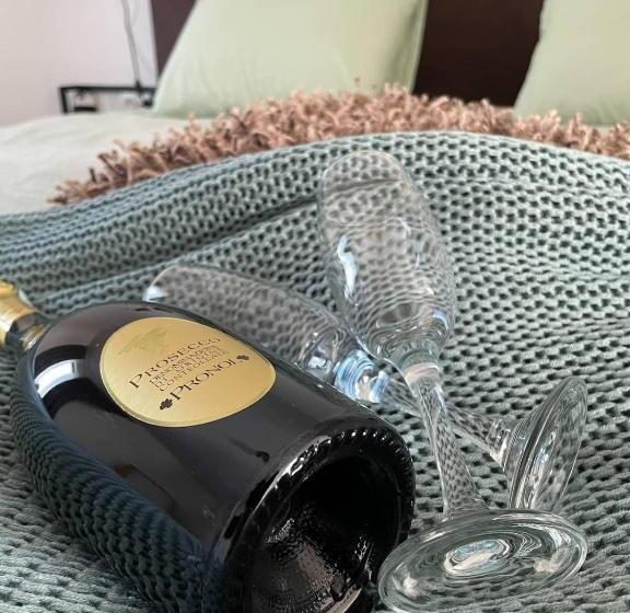 اتاق لوکس, Vida Verde