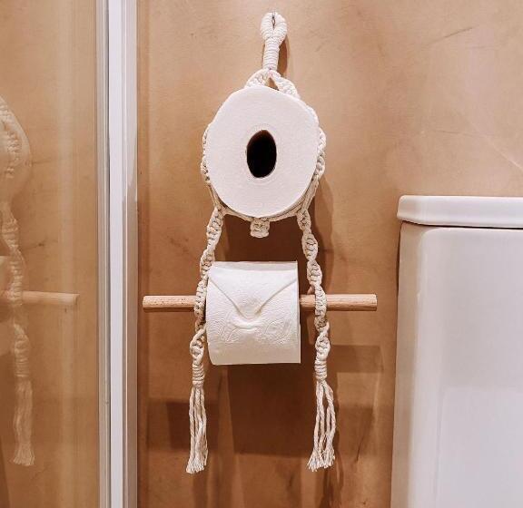 اتاق استاندارد یک نفره, Captain Cook Ahoy