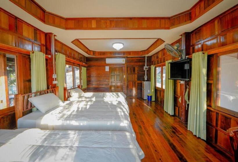 شاليه سوبيريور غرفة نوم واحدة, Mrk Resort & Massage