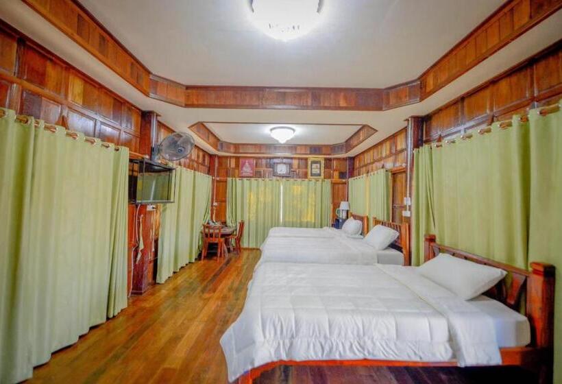 شاليه سوبيريور غرفة نوم واحدة, Mrk Resort & Massage