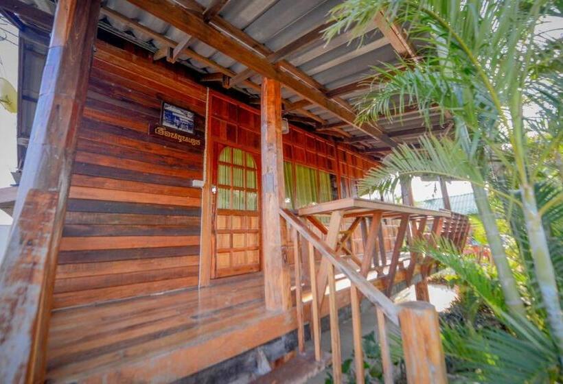 شاليه سوبيريور غرفة نوم واحدة, Mrk Resort & Massage