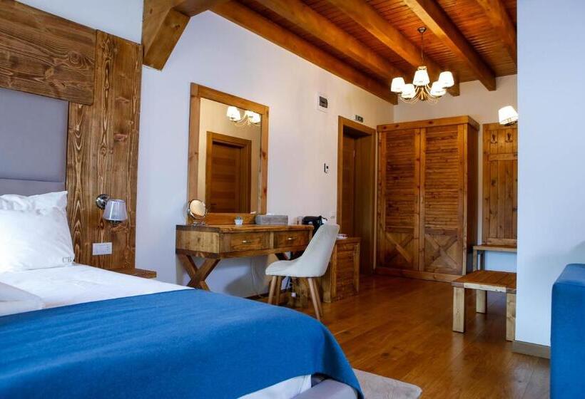 带阳台的豪华间, Casa Baciu Colacu