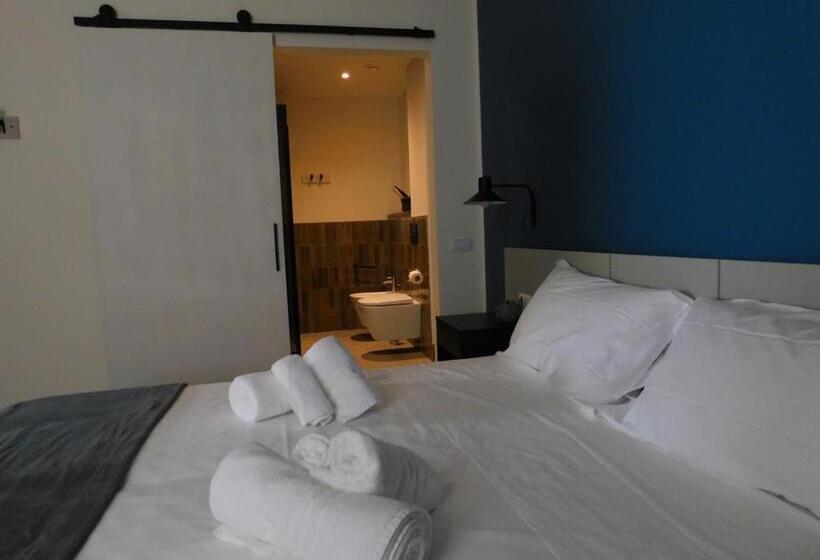 اتاق استاندارد, Piumaviola Beds & Apartments
