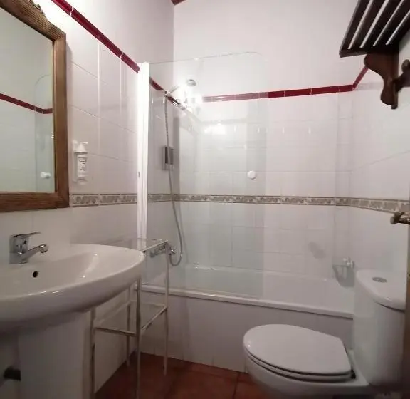Standard-huone Parveke, La Posada De Horcajuelo