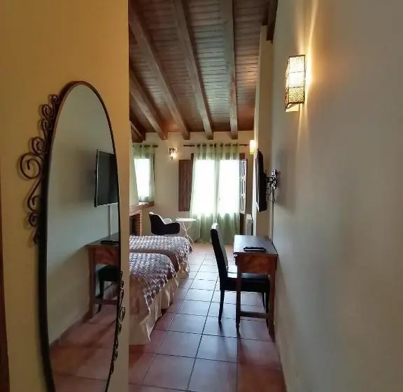 Standard-huone Parveke, La Posada De Horcajuelo