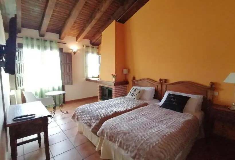 Standard-huone Parveke, La Posada De Horcajuelo