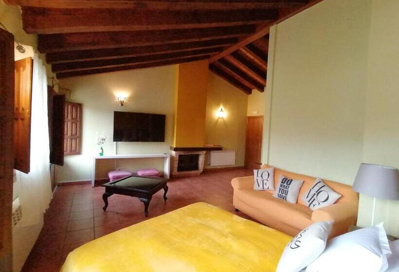 山の見えるジュニアスイート, La Posada De Horcajuelo