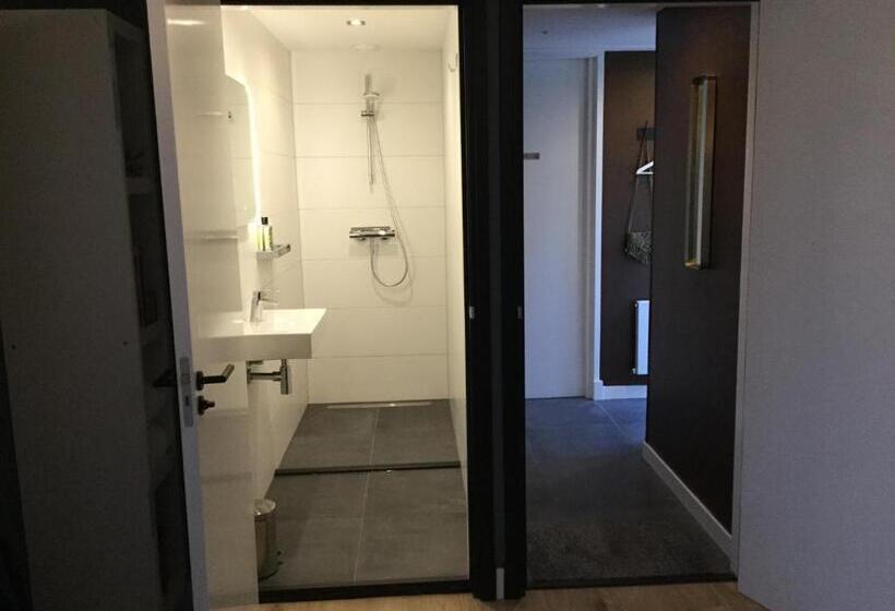 标准间, B&b De Kamer