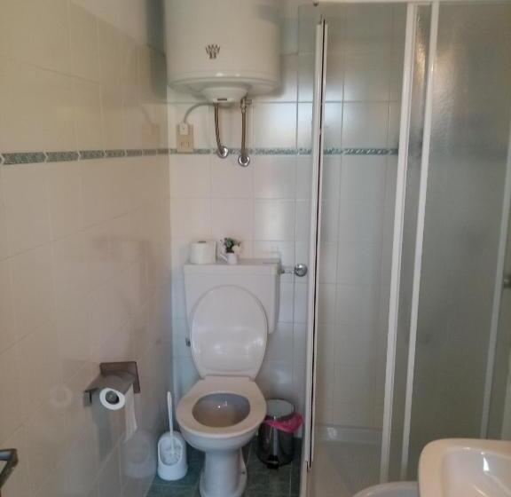 סטודיו סטנדרטי נוף לגינה, B&b La Marmotta