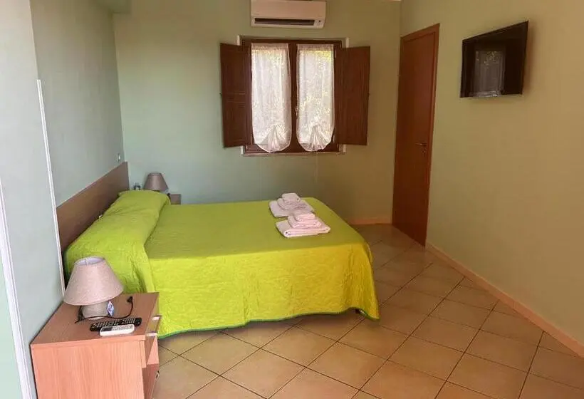 スタンダードルーム, B&b Le Fravette