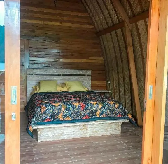 デラックスルーム, Griya Tambek Villa