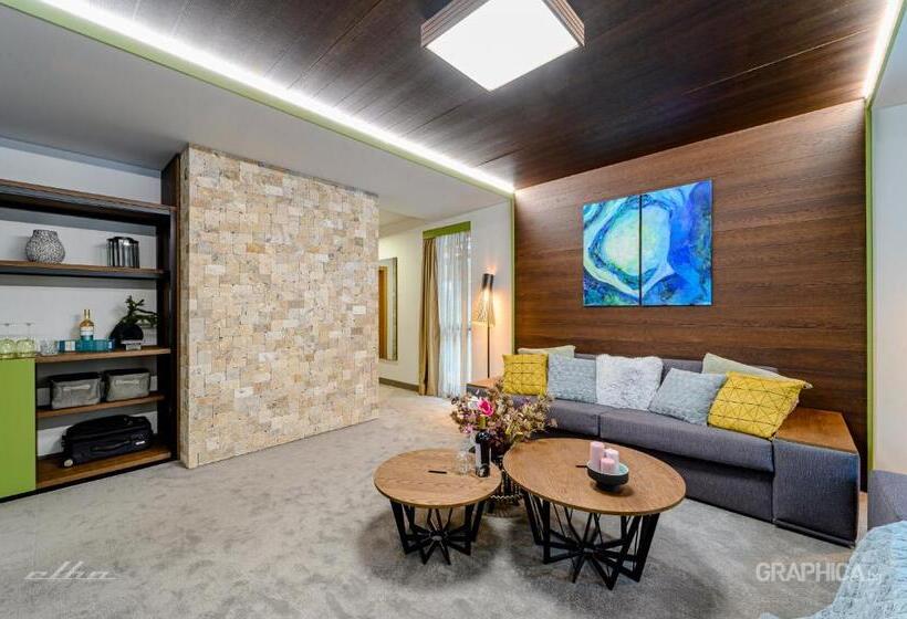 شقة غرفة واحدة ذات إطلالة, 103 Alpine