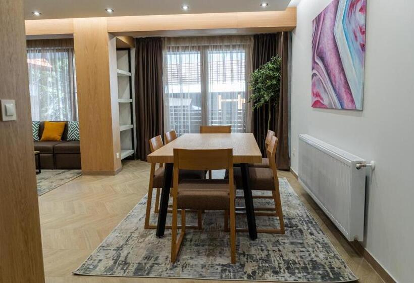 فيلا غرفتين نوم, 103 Alpine