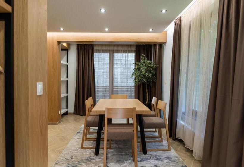 فيلا غرفتين نوم, 103 Alpine