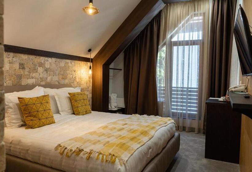 فيلا غرفتين نوم, 103 Alpine