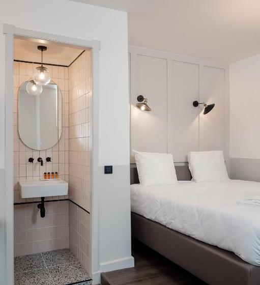 디럭스 스튜디오, Mr.lewis  Rotterdam