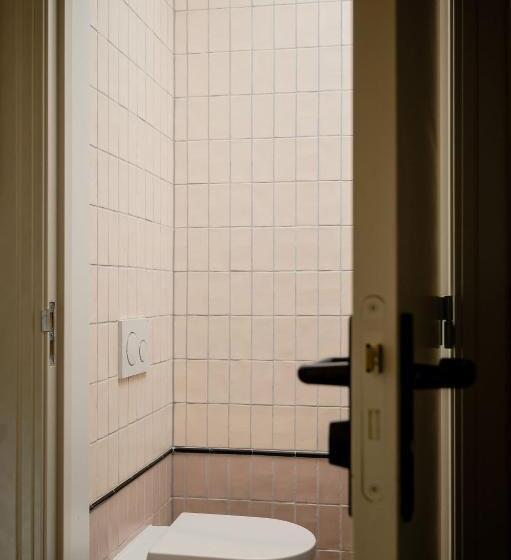 스탠다드 룸, Mr.lewis  Rotterdam