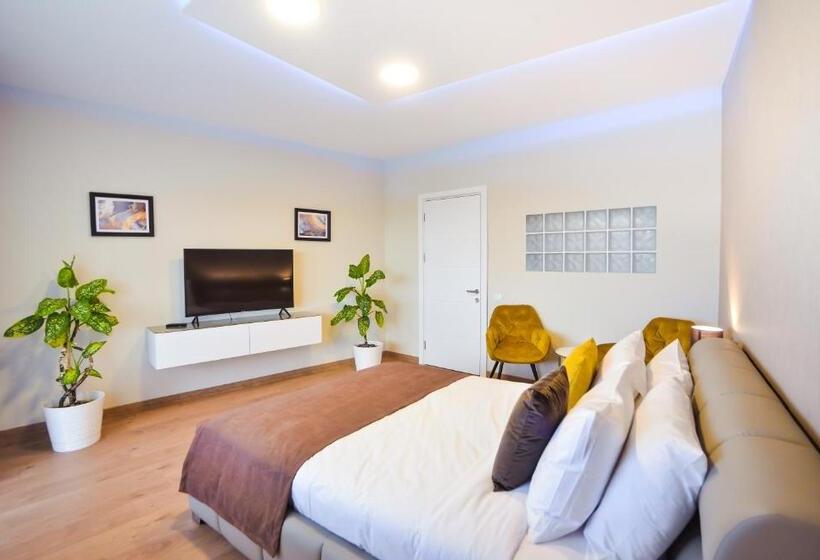 1 Bedroom Apartment Lake View, Casa Miralago Boutique Adults Only