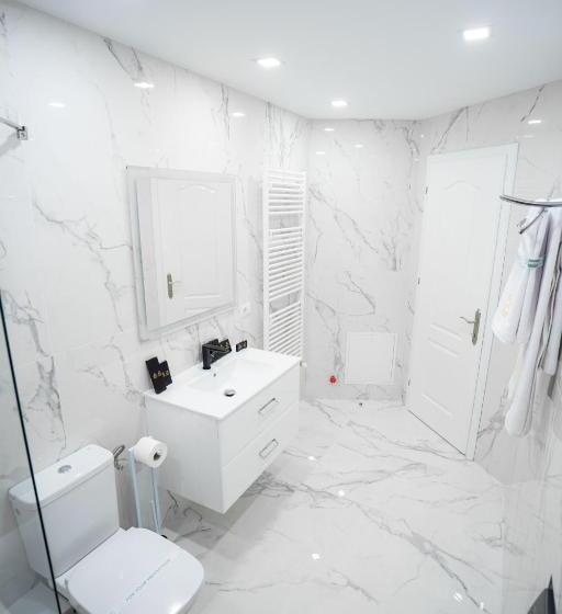 جناح جونيور, Shimresidence Luxury